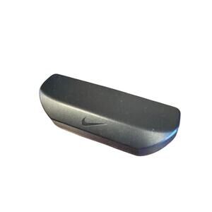 Nike Hard Shell Eyeglass & Sunglasses Case – Black Protective Zip Case 7”